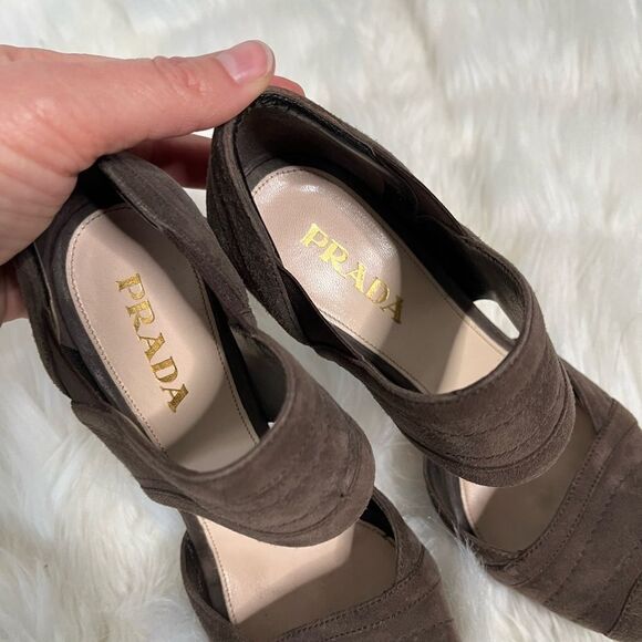 Prada heels  - preowned - Picture 5 of 8